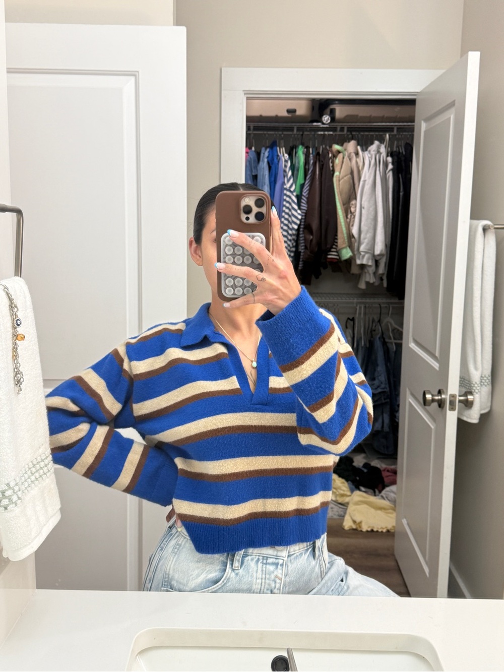 Cotton On Blue, Cream & Brown Striped V‑Neck Pullover